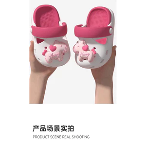 Dép bít mũi cho bé gái, dép lê trẻ em, chống trơn trượt, kín mũi, cảm giác như đang đi trên phân, kiểu dáng mới năm 2026