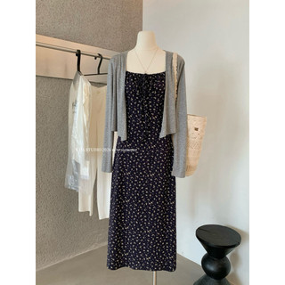 𝐩𝐡𝐢𝐞𝐧 𝐘𝐉𝐈𝐀 | 5723 Set Váy Hoa Nhí Kèm Áo Khoác Cardigan Xám