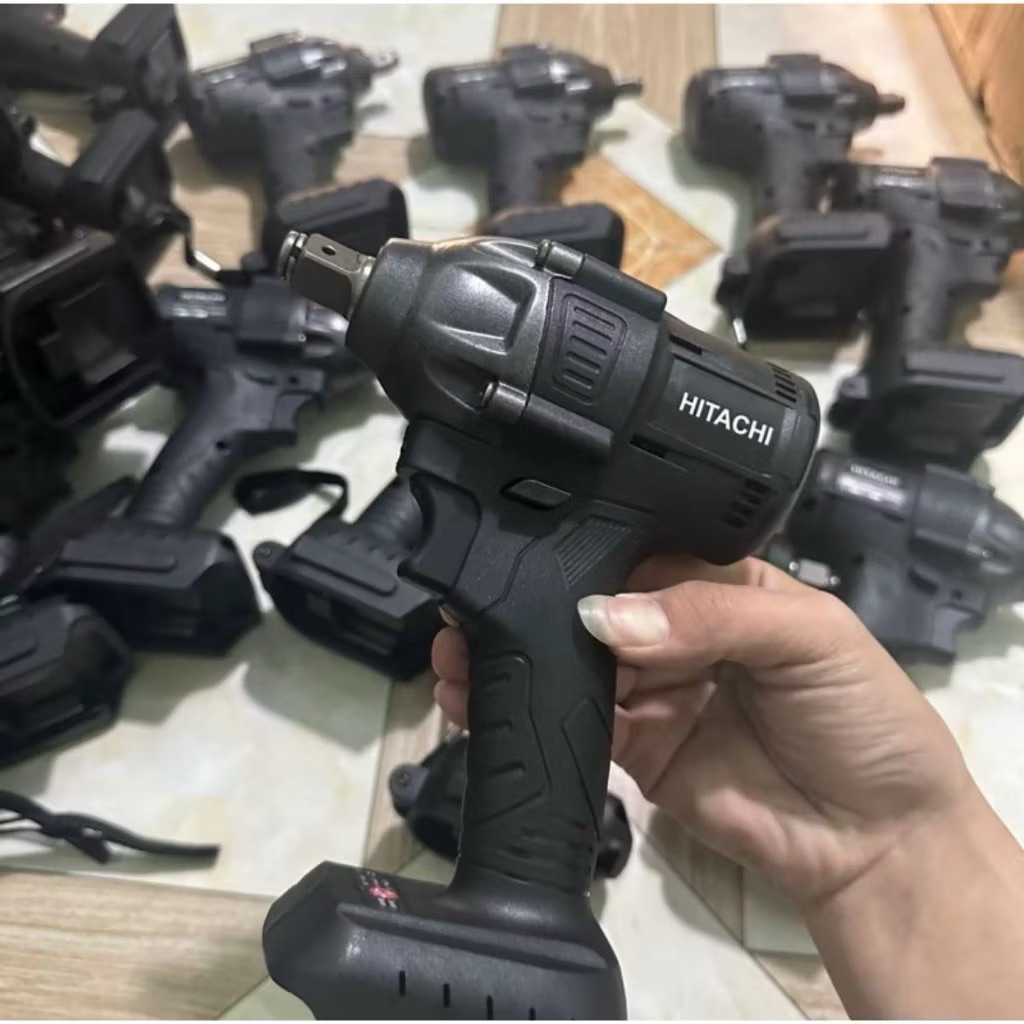 thân siết bulong HITACHI đầu đen cao cấp - Động cơ lõi đồng không chổi than - Chân pin phổ thông 4cm