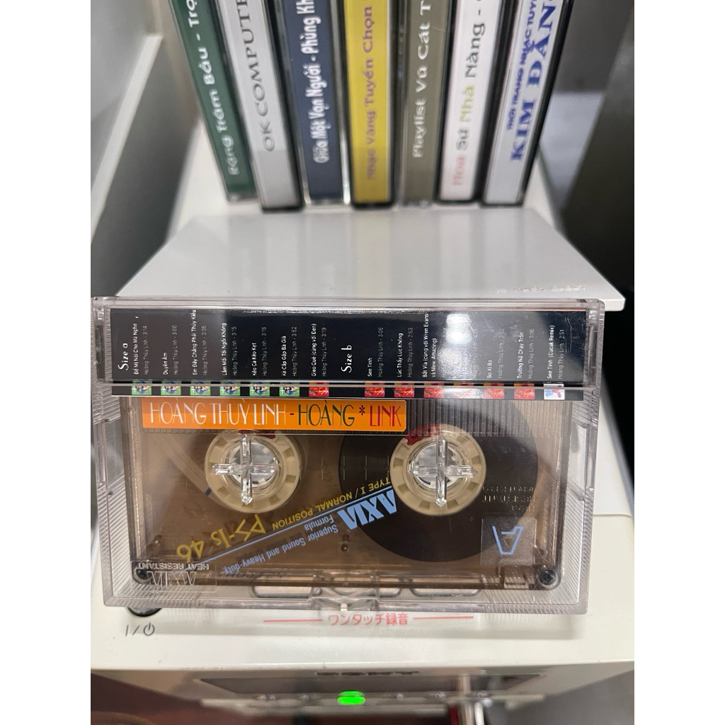 Băng Cassette Hoàng Thuỳ Linh - Hoàng - Link