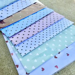 (XẤP 10 Tờ SẴN BÌA KIẾNG) Giấy bao tập, Giấy bao vở, Bao sách chủ đề Chấm Bi | by Winwin