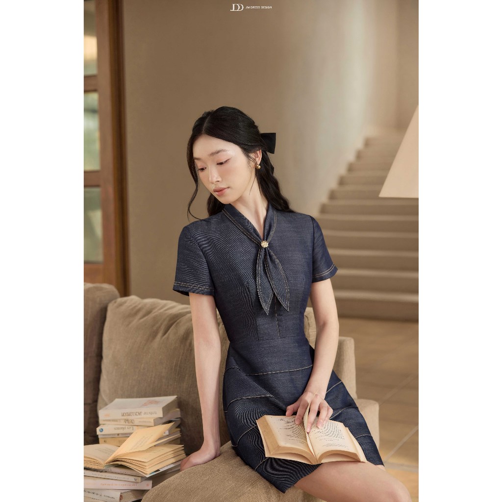 Đầm Xuân Hè Chân A Mí Gân Cổ Nơ 1S27.2604. Đầm Jean Công Sở Dáng A Thanh Lịch Nữ Tính Cao Cấp Tôn Dáng Design By JM