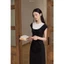 Đầm Xuân Hè Phối Cổ Ren, Chân Suông Nhỏ 1S30.2604, Đầm Midi Dáng A-line Thiết Kế Sát Nách, Váy Công Sở Thanh Lịch By JM