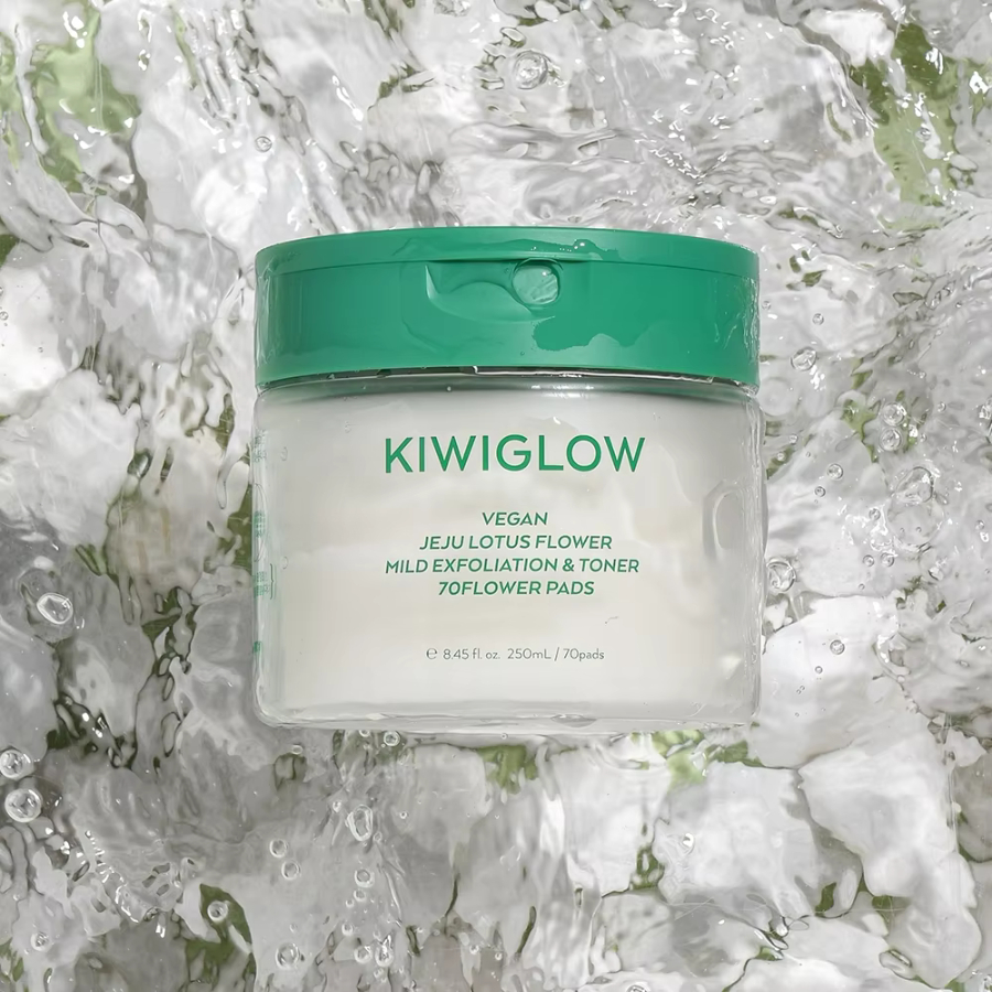 Toner chăm sóc da dịu nhẹ KIWIGLOW VEGAN JEJU LOTUS FLOWER MILD EXFOLIATION & TONER 70FLOWER PADS | DAMDAVN