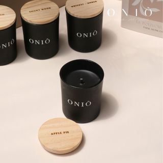 Nến thơm thủ công hũ thủy tinh - Quà tặng bạn nữ, quà tặng bạn nam - Black&White - ONIÕ