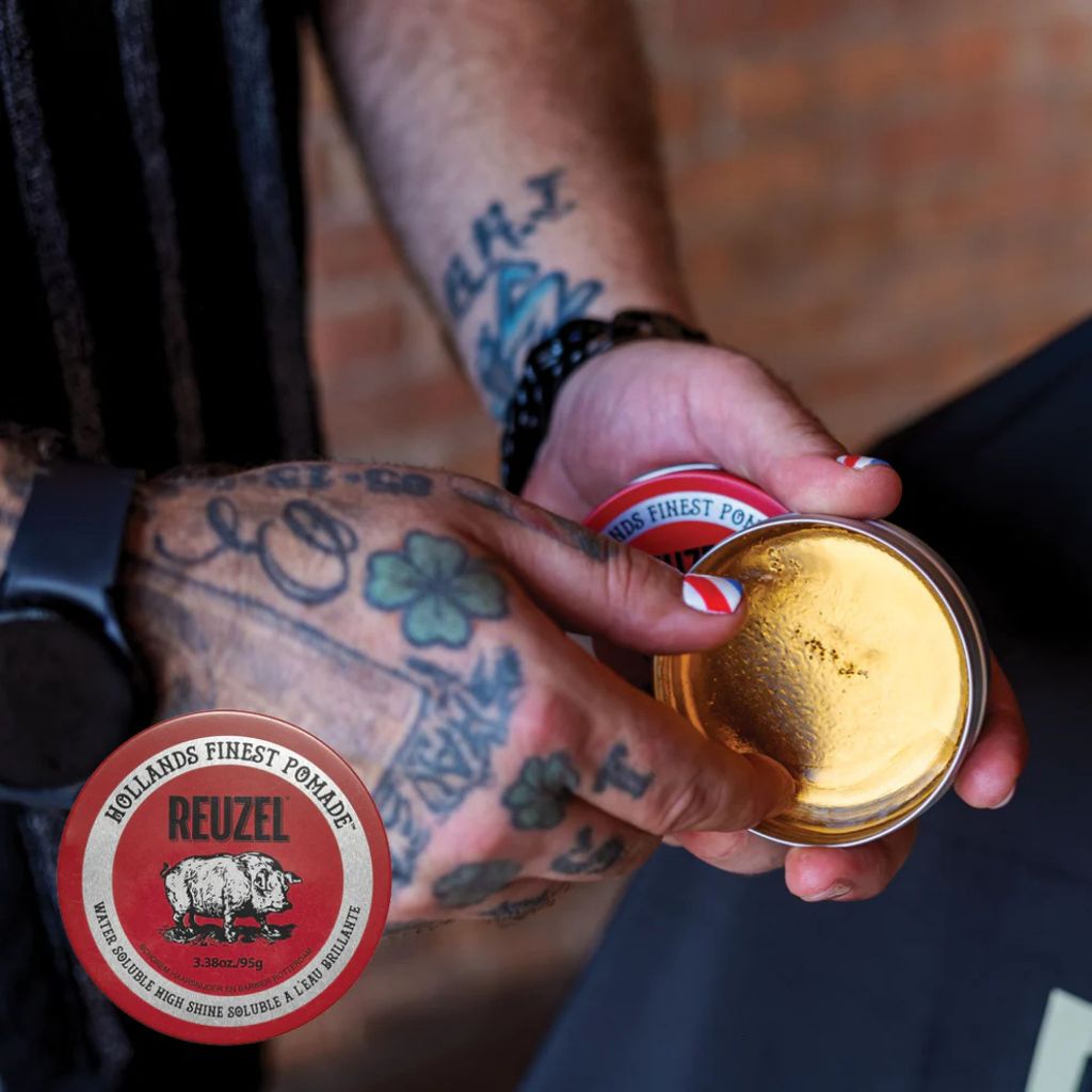 Sáp tạo kiểu tóc Reuzel Red Pomade - 35g & 95g