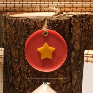 Sáp thơm hình lá cờ Việt Nam - Hương thơm tinh dầu, quà tặng lưu niệm, Sắc Đỏ Sao Vàng - BST Đất Việt - ONIÕ