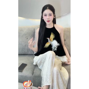 Set áo yếm thêu phượng lông vũ quần suông lụa Thảo Hàn