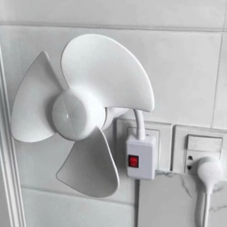 Quạt Mini 3 Cánh Liền Công Tác Tắt Mở Soay 360 Độ Tạo Thoáng Mát - Điện Máy