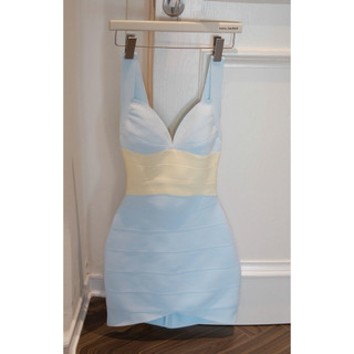Blue Vanille Dress   Váy body thiết kế băng cuốn với 2 tone màu cực trend ngọt ngào dễ thương
