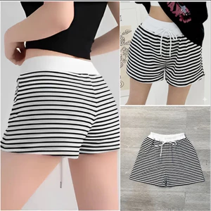 Quần Short Đùi Nữ Cạp Trắng Phối Kẻ Vằn Thời Trang Nam Nữ Unisex Hottrend Hàn Quốc