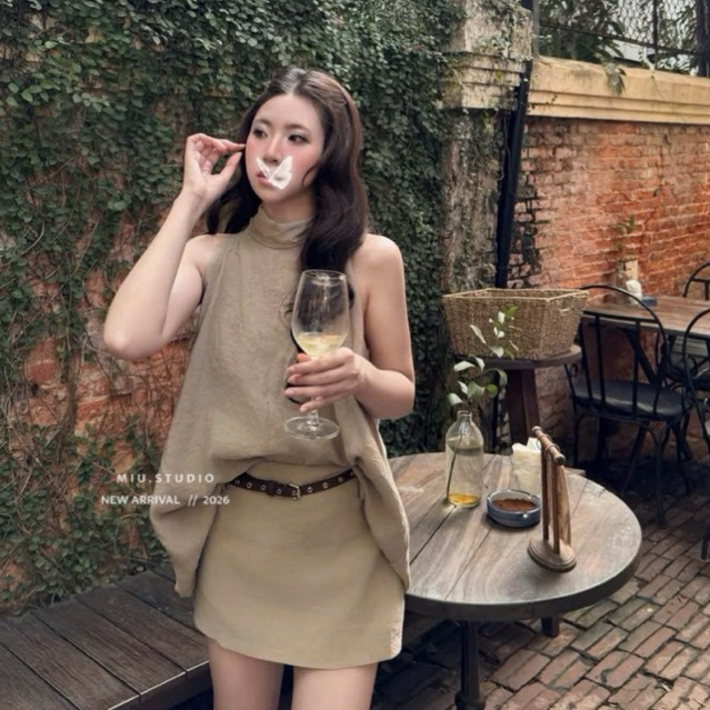 MIU.STUDIO •”Lita Set” Set Áo nữ cổ yếm dáng suông phối chân váy ngắn chữ A kèm đai lưng phong cách tiểu thư thanh lịch