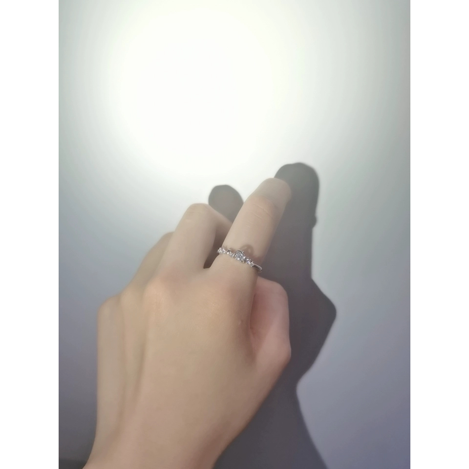 Nhẫn Nữ Mạ Bạc Celestial Heart Đính Đá Zircon Cao Cấp - Trái Tim Ngôi Sao Điều Chỉnh Size