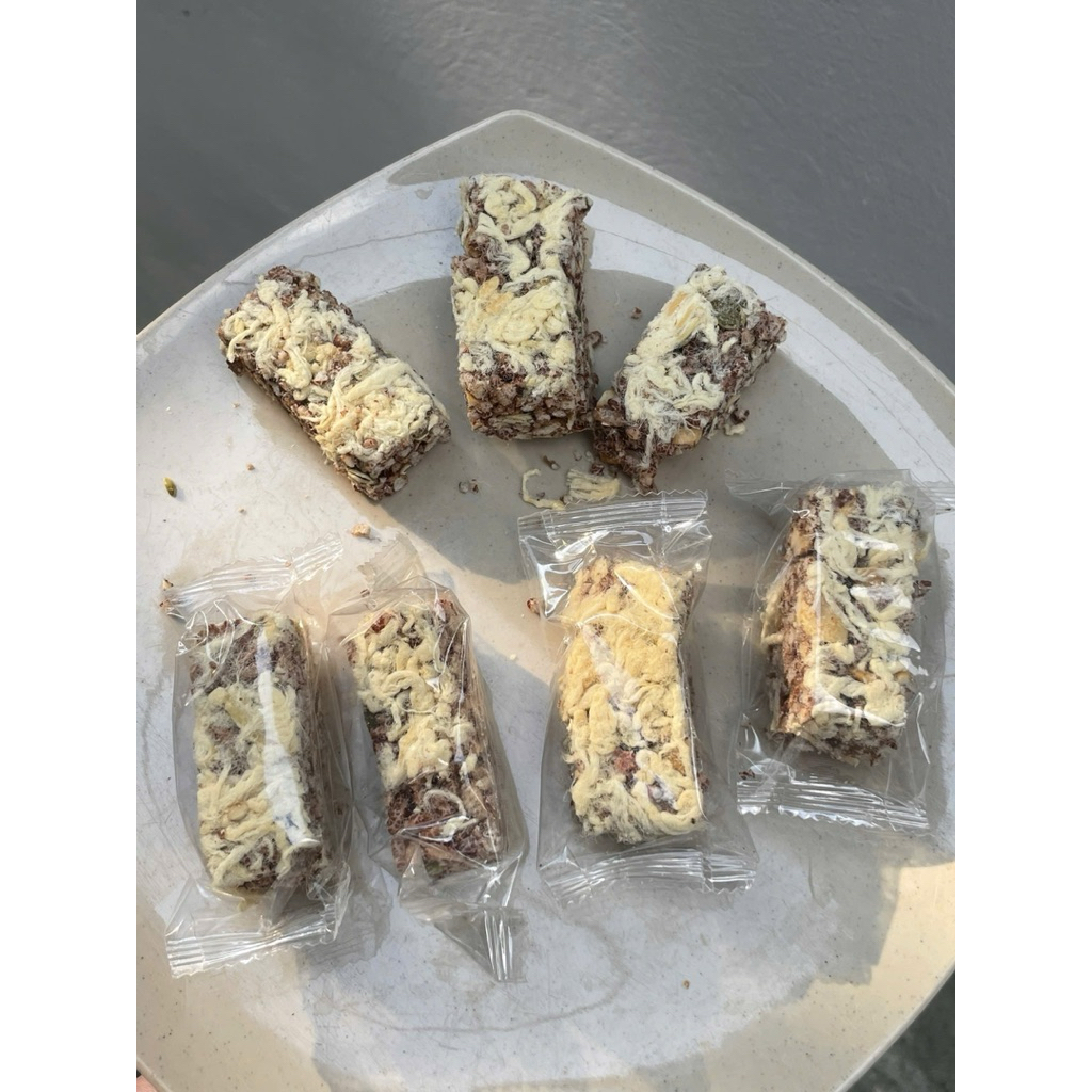 Thanh Gạo Lứt Chà Bông 250g Healthy Corner - Bánh Gạo Lứt Ăn Kiêng, Snack Healthy Giảm Cân