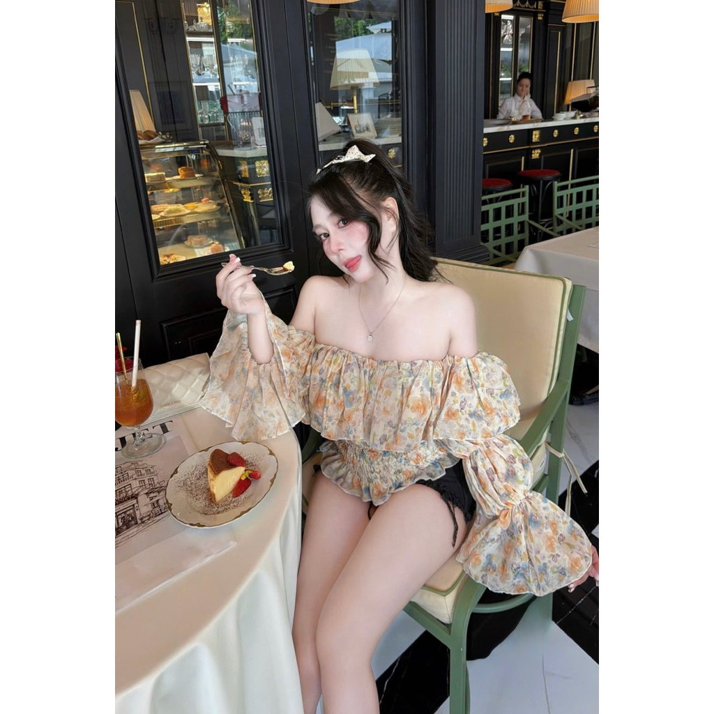 Áo trễ vai hoa bèo phối chun xinh yêu