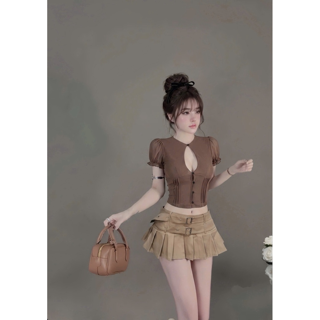 Set áo lưới tay bồng chân váy xếp ly ngắn