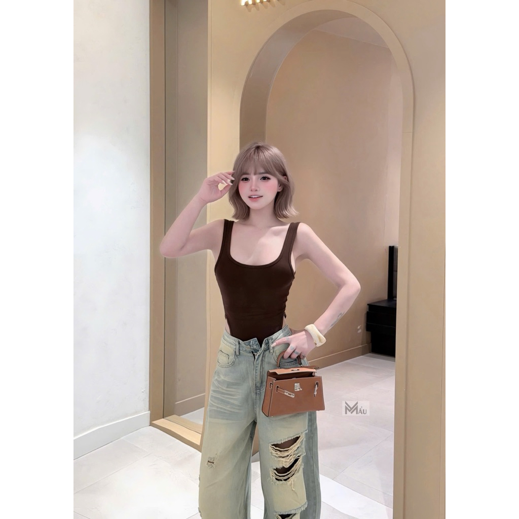 Áo bodysuit cổ U co giãn mạnh thoải mái lắm