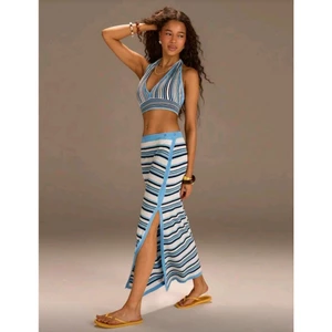 Chân váy và áo yêm croptop sợi Viscose dệt kim kẻ sọc xanh dương rất đẹp (Order 8 ngày)