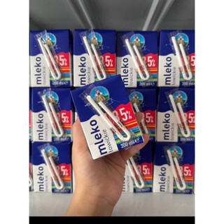 [Nhập Khẩu BaLan] Thùng 24 Hộp 200mL Sữa Tươi Tiệt Trùng Łowicz 100% UHT 3.5% Béo, Tiện Lợi Học Tập Giàu Canxi & Protein