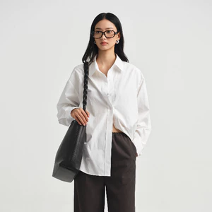 Áo sơ mi oversized Omai thiết kế chất Cotton mềm - TSM09
