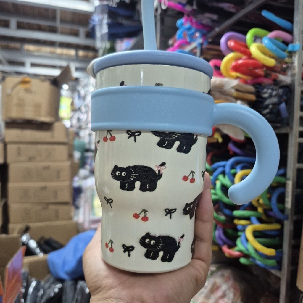 cốc giữ nhiệt có tay cầm 700ml hình xinh sắn
