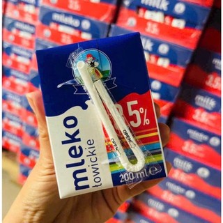 [Nhập Khẩu BaLan] Thùng 24 Hộp 200mL Sữa Tươi Tiệt Trùng Łowicz 100% UHT 3.5% Béo, Tiện Lợi Học Tập Giàu Canxi & Protein