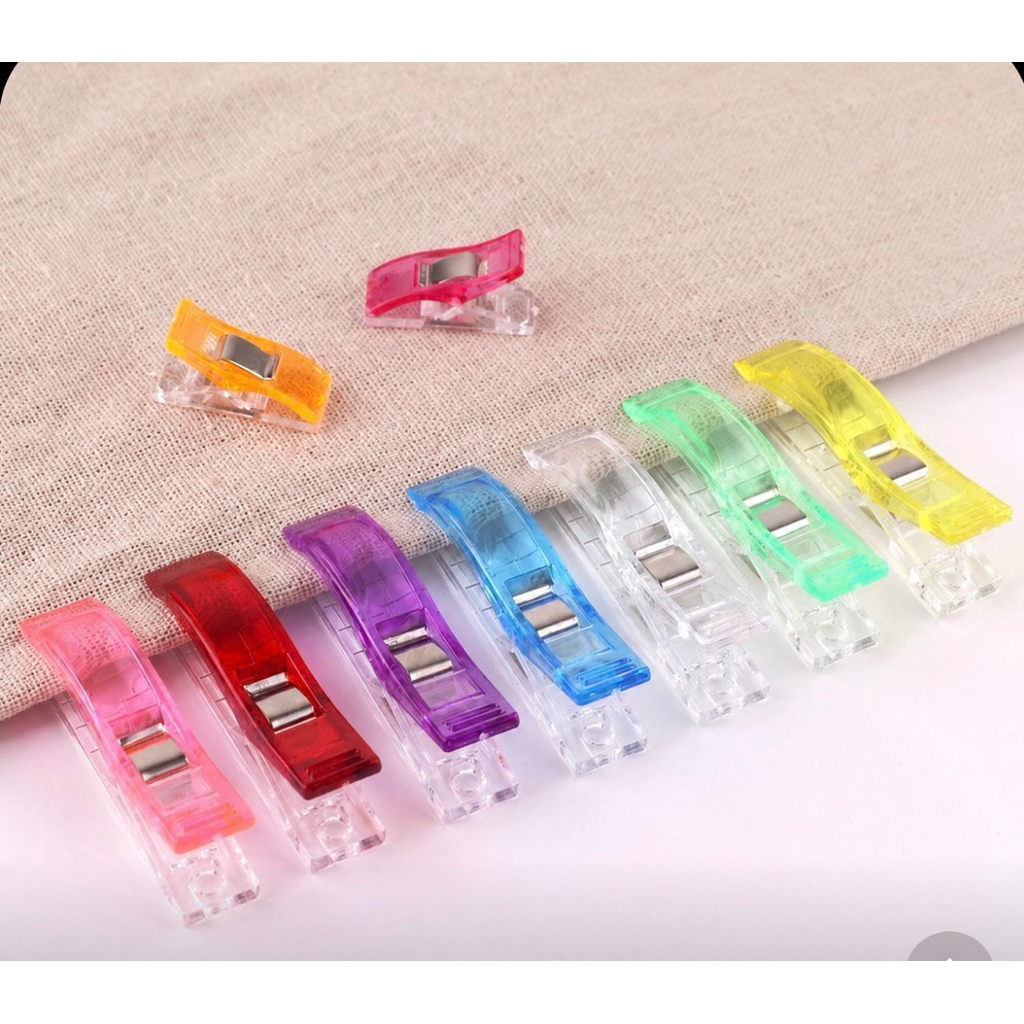 5 cái kẹp nhựa đa năng nhiều màu sắc.