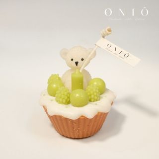 Nến thơm thủ công, trang trí nghệ thuật - Hương thơm tinh dầu, quà tặng sinh nhật - SWEET CUPCAKE - ONIÕ