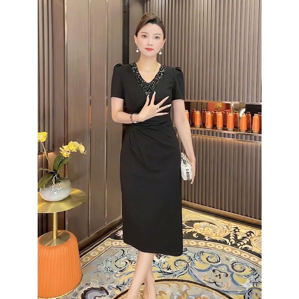 【Élan Sweet】 Váy Body Đen Thiết Kế Cổ V Nhún Eo Sang Chảnh - Đầm Dự Tiệc Cưới Dáng Dài Cao Cấp Đính Đá Lấp Lánh