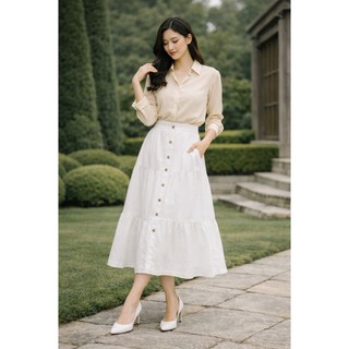 SWANLAKE | Chân Váy Nữ Midi Dài Đuôi Cá Xòe Xếp Tầng Lưng Thun Vải Linen Đính Nút Thanh Lịch V13795