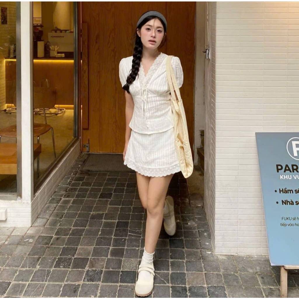 Set váy nữ cổ V phối viền ren kèm chân váy lưng chun xinh xắn LABEL S73