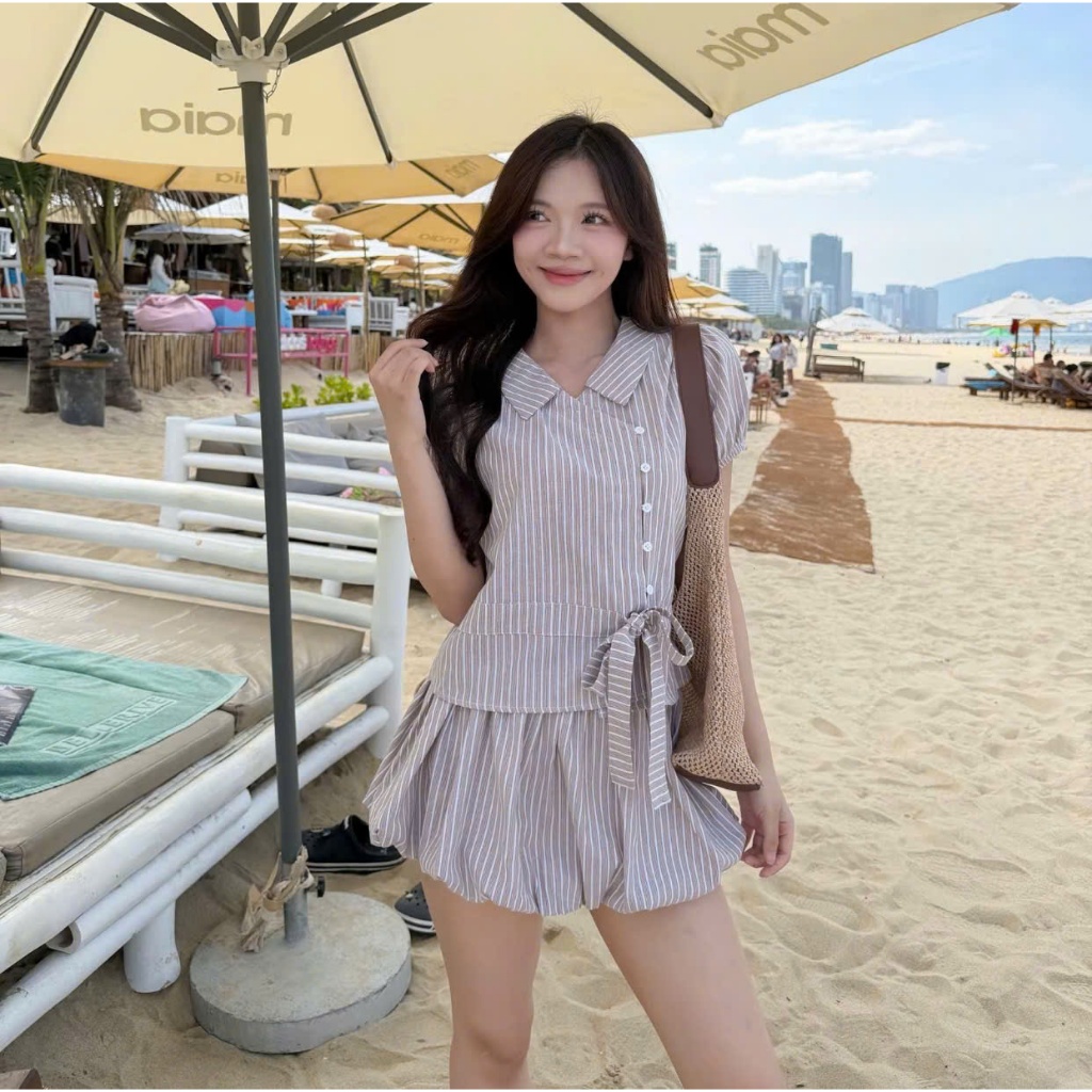 Set váy nữ cổ sen phối vạt cúc lệch kèm chân váy bí xinh xắn LABEL S74