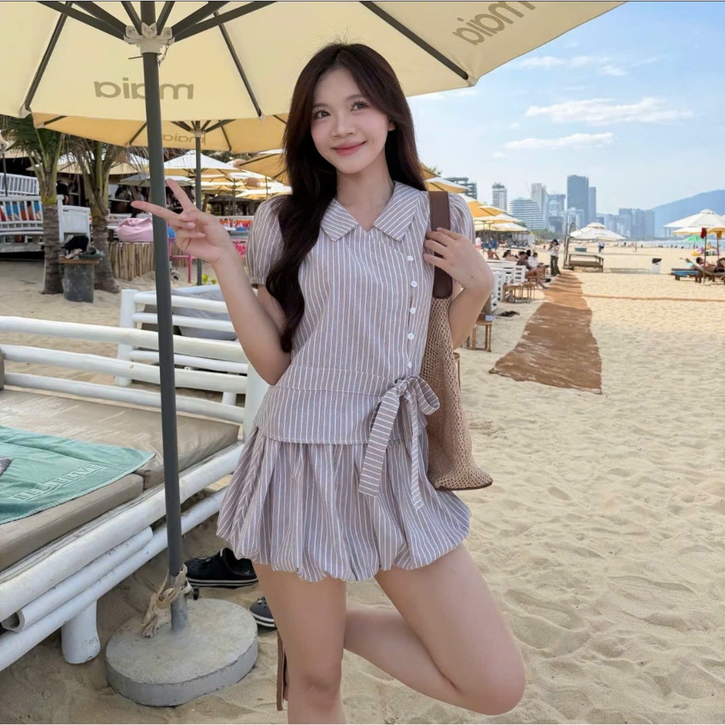 Set váy nữ cổ sen phối vạt cúc lệch kèm chân váy bí xinh xắn LABEL S74