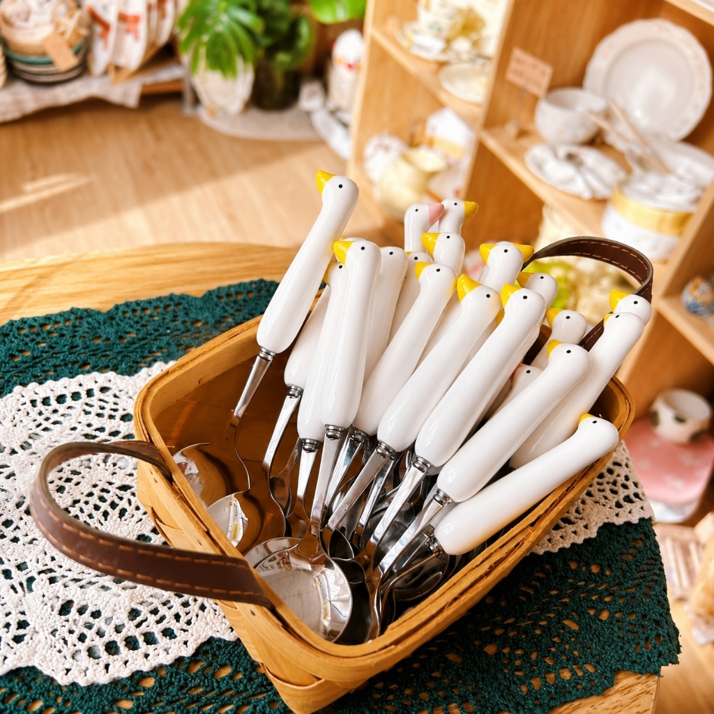 Bộ Muỗng Đũa Dĩa Hình Con Vịt Cute – Set Đồ Ăn Di Động Cho Trẻ Em, Sinh Viên & Văn Phòng