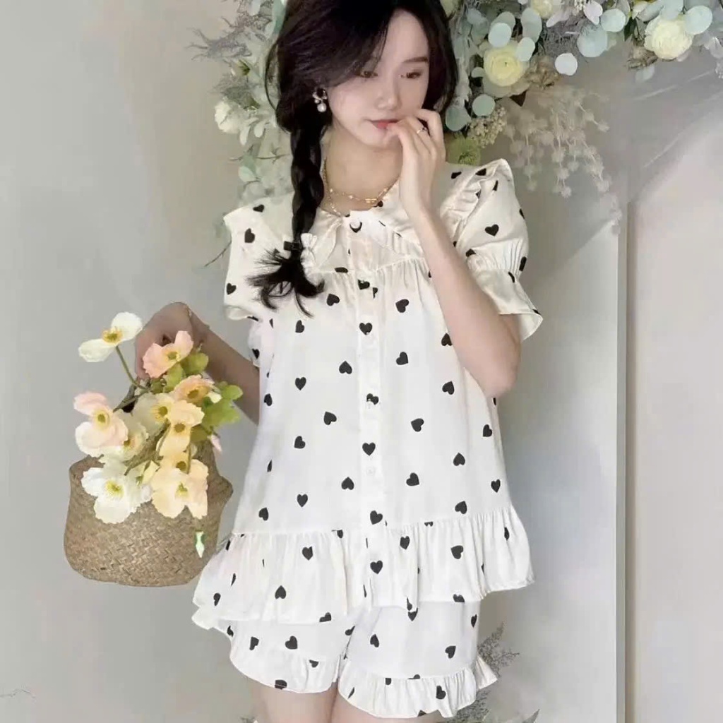Bộ ngủ cộc đùi bi- trái tim  phối nơ bánh bèo lụa quảng  châu cao cấp mềm mịn