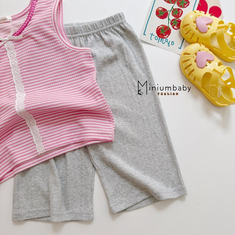 Set bộ sát nách bé gái Miniumbaby viền đính nơ mix quần suông, chất áo cotton mềm thoáng khí SB2757