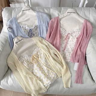 Set Cardigan Len Mỏng Gân Dọc Phối Áo Hai Dây Hoa Nhí Viền Ren Nơ Ngực Nàng Thơ Hàn Quốc Thanh Lịch