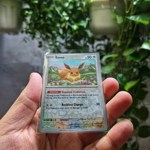 Thẻ Pokemon Pokemon Eevee 074/131 Reverse Holo