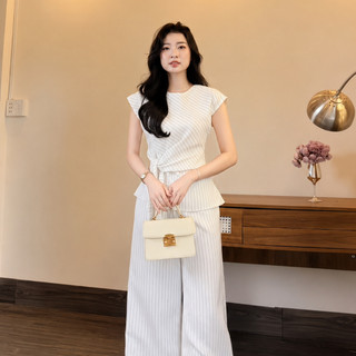 Set Bộ Kẻ Sọc Cao Cấp Áo Cánh Tiên Thắt Eo Kèm Quần Ống Rộng Thanh Lịch Dễ Mặc MIA S216