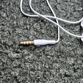 Tai Nghe Có Dây 3.5mm Có Mic Đàm Thoại, Nút Tăng Giảm Âm Lượng, Dây 1.2m Tương Thích Điện Thoại Laptop PC