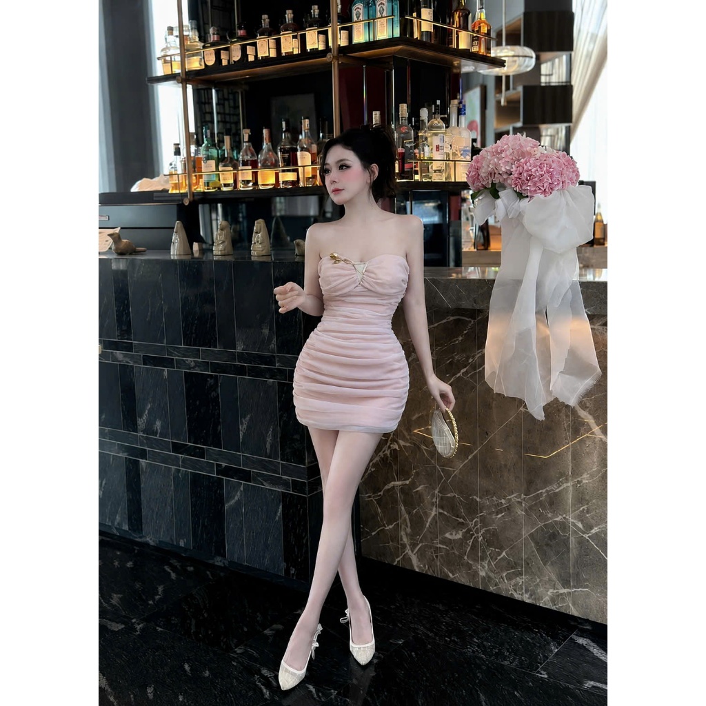 VÁY THIẾT KẾ - VÁY LƯỚI CÚP NGỰC NHÚN DRAPING ĐÍNH PHỤ KIỆN KIM LOẠI – BODY ÔM TÔN DÁNG