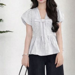 Áo Sơ Mi Sọc Nữ Tay Ngắn Dáng Babydoll Cúc Trước Ngực Dịu Dàng xanh đậm xanh nhạt trắng VANISA SMS101