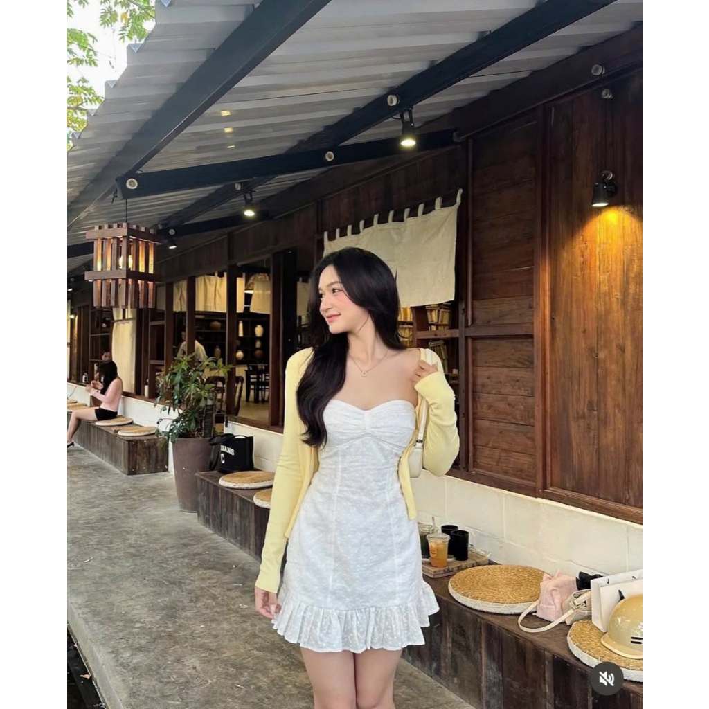 SET ĐẦM CÚP NGỰC XÔ HOA KÈM QUẦN SHORT VÀ CARDIGAN VÀNG, SET ĐỒ NỮ TIỂU THƯ HOT TREND | MEOINDAHOUSE