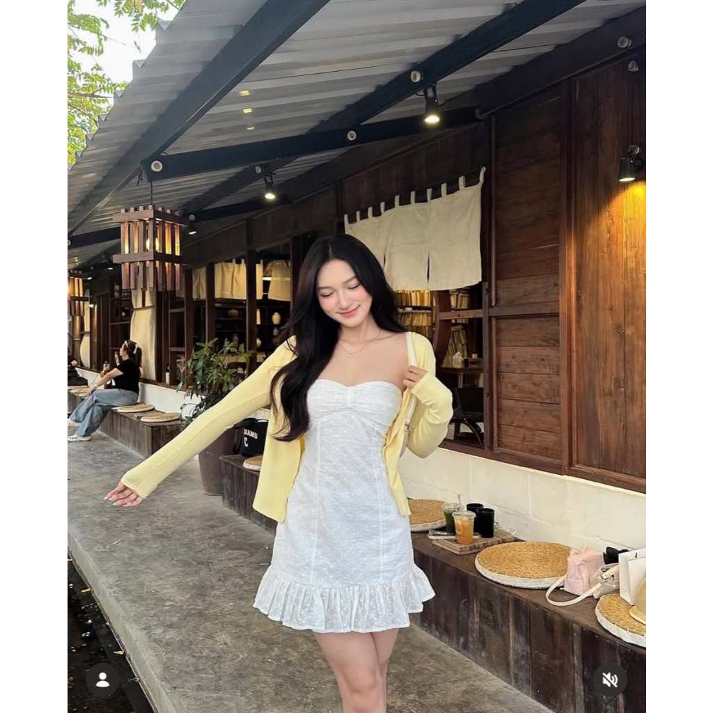 SET ĐẦM CÚP NGỰC XÔ HOA KÈM QUẦN SHORT VÀ CARDIGAN VÀNG, SET ĐỒ NỮ TIỂU THƯ HOT TREND | MEOINDAHOUSE