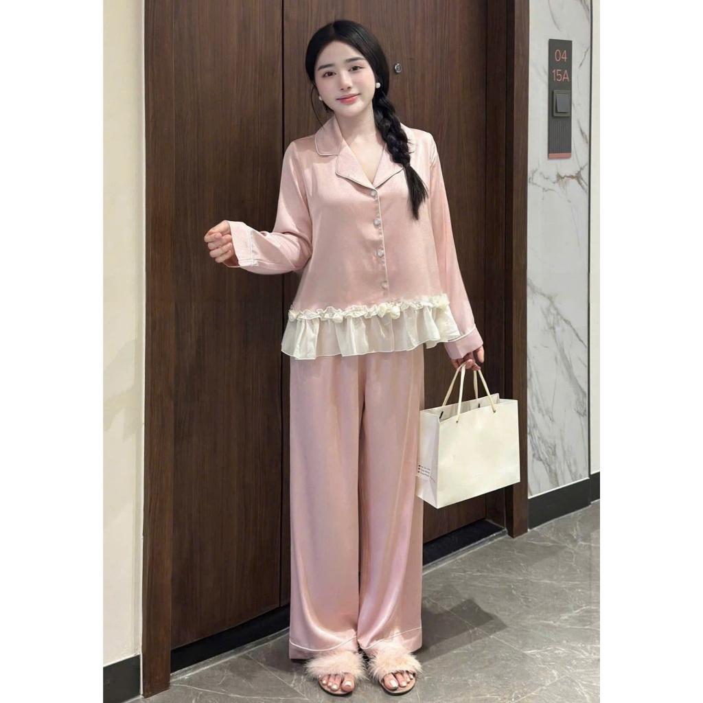 Bộ ngủ pzm hồng dài tay phối voan đuôi áo hàng LyLy cao cấp Bộ mặc nhà sang chảnh