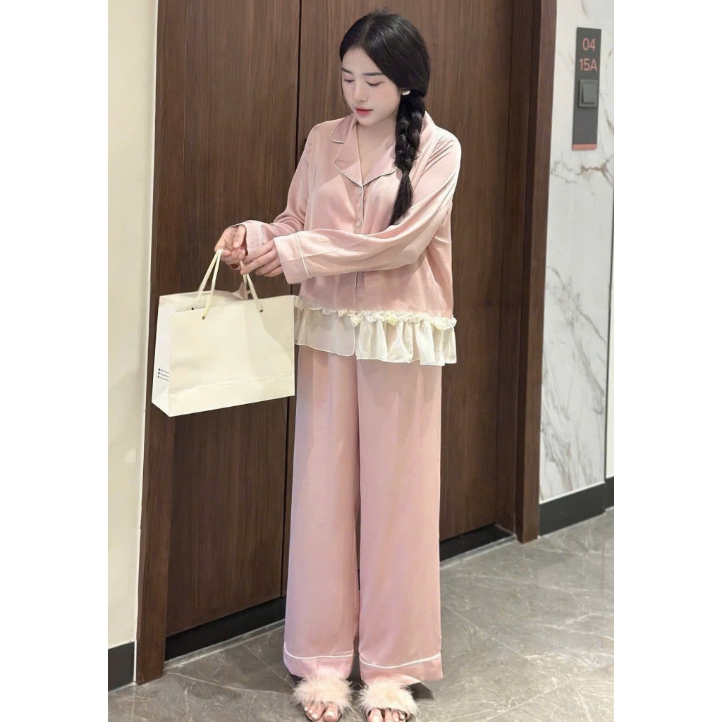 Bộ ngủ pzm hồng dài tay phối voan đuôi áo hàng LyLy cao cấp Bộ mặc nhà sang chảnh