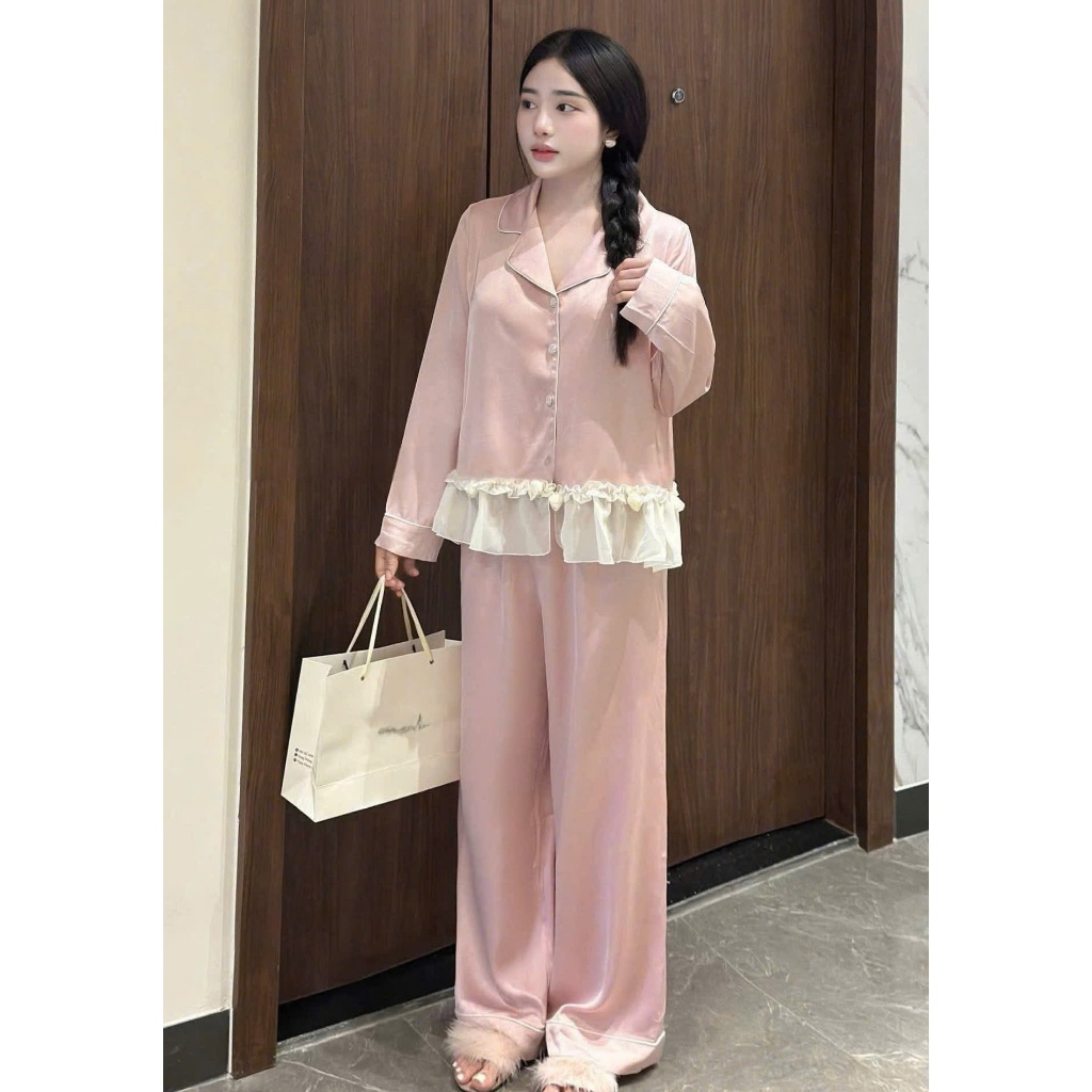 Bộ ngủ pzm hồng dài tay phối voan đuôi áo hàng LyLy cao cấp Bộ mặc nhà sang chảnh