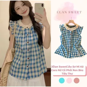【Élan Sweet】 Áo Sơ Mi Kẻ Caro Nữ Cổ Phối Ren Bèo Tiểu Thư - Áo Kiểu Sát Nách Cánh Tiên Dáng Suông