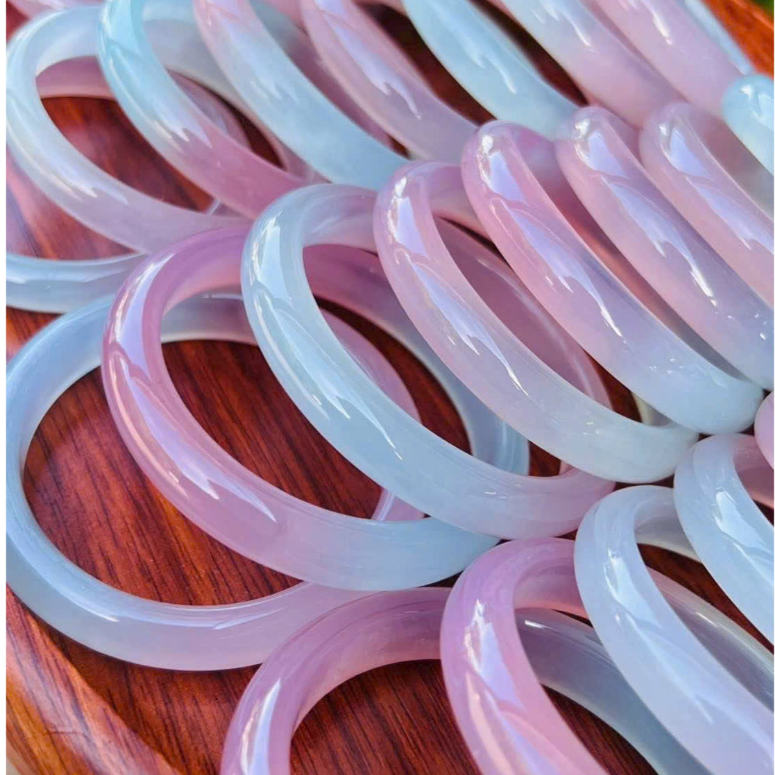 [𝐓ặ𝐧𝐠 𝐍𝐡ẫ𝐧] Vòng Tay Mã Não Hồng Băng Tự Nhiên – Trang Sức Cao Cấp Cho Nữ 𝐬𝐡𝐚𝐧𝐠𝐡𝐚𝐢 𝐬𝐭𝐨𝐫𝐞