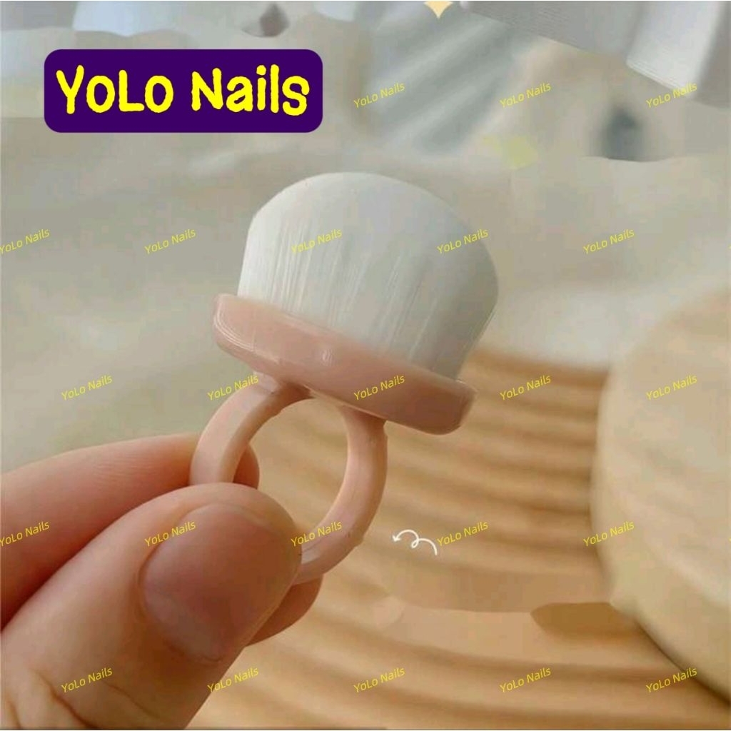 Nhẫn Phủi Bụi Nails( Giao Màu Ngẫu Nhiên)